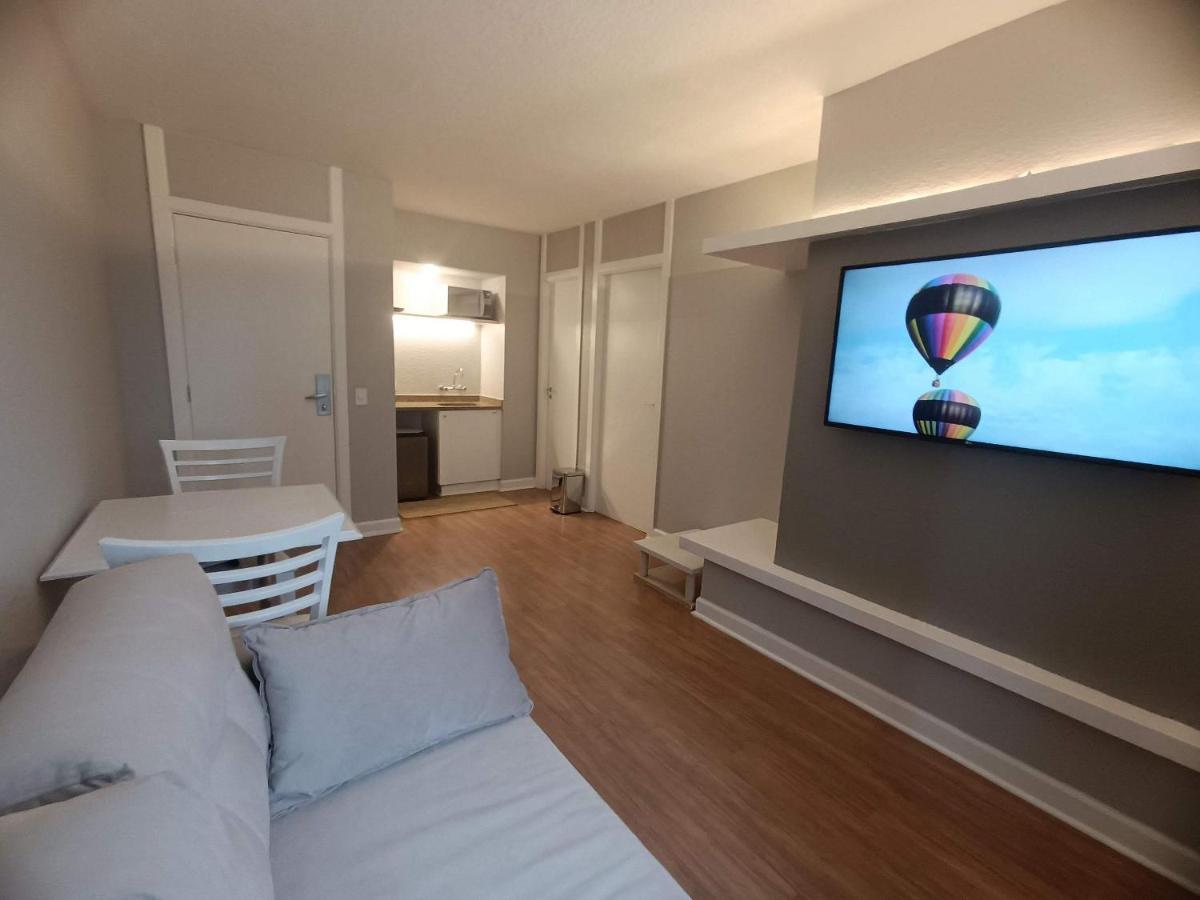 Apto-Flat Excelente Localizacao Centro-Batel - Somente Familiares Κουριτίμπα Εξωτερικό φωτογραφία