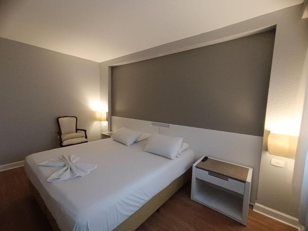 Apto-Flat Excelente Localizacao Centro-Batel - Somente Familiares Κουριτίμπα Εξωτερικό φωτογραφία