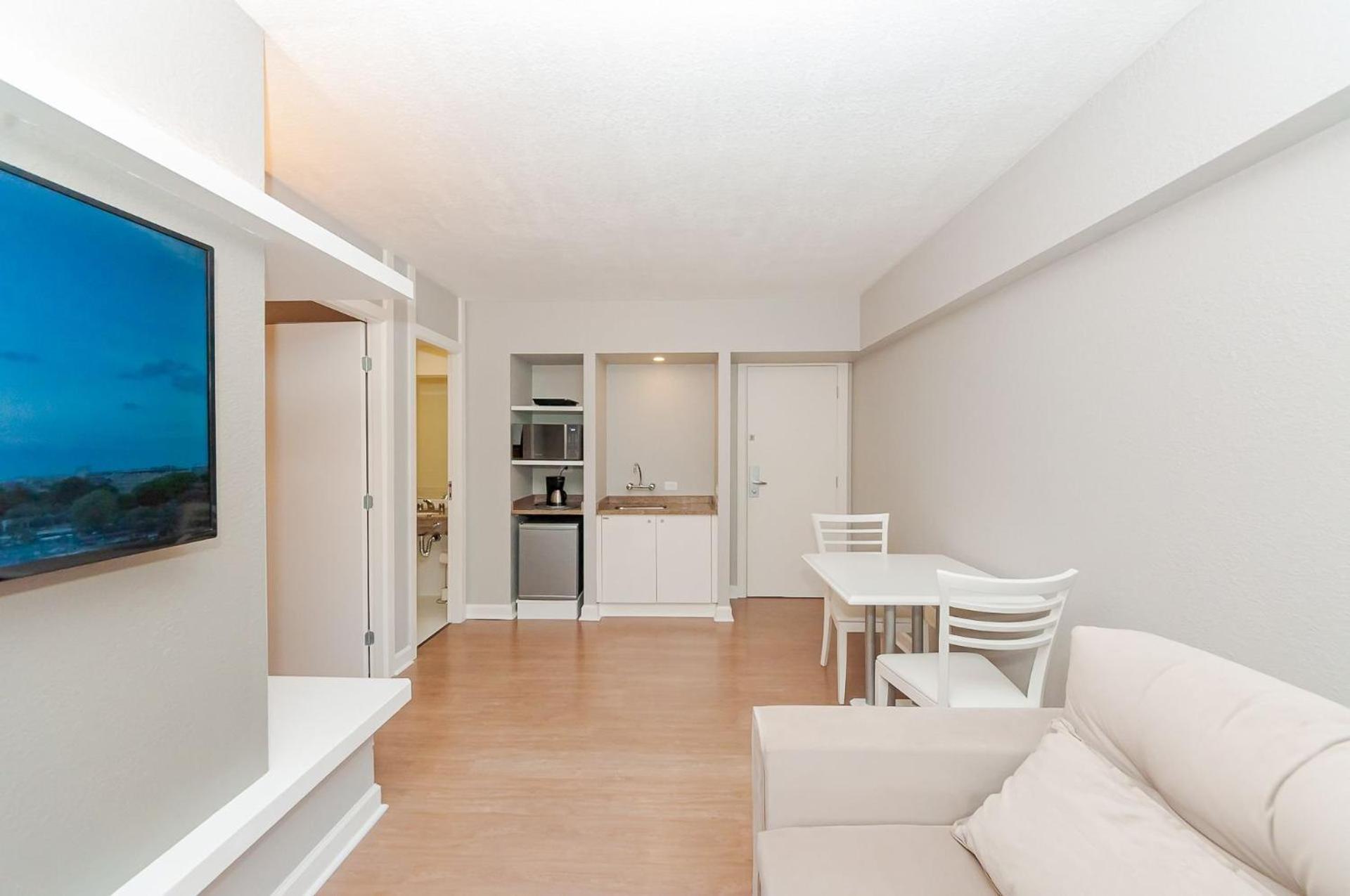 Apto-Flat Excelente Localizacao Centro-Batel - Somente Familiares Κουριτίμπα Εξωτερικό φωτογραφία