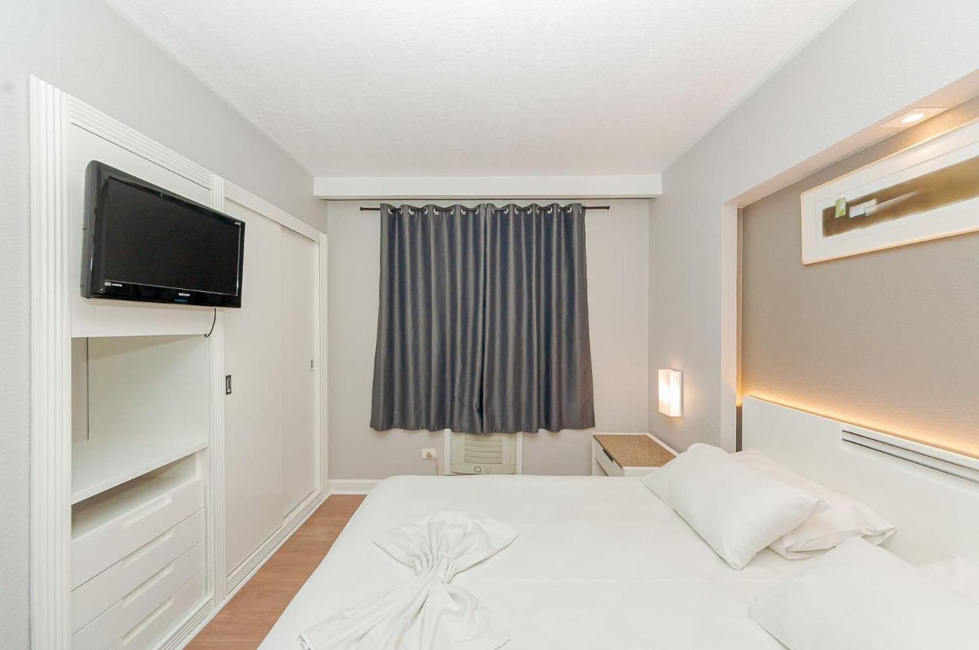 Apto-Flat Excelente Localizacao Centro-Batel - Somente Familiares Κουριτίμπα Εξωτερικό φωτογραφία